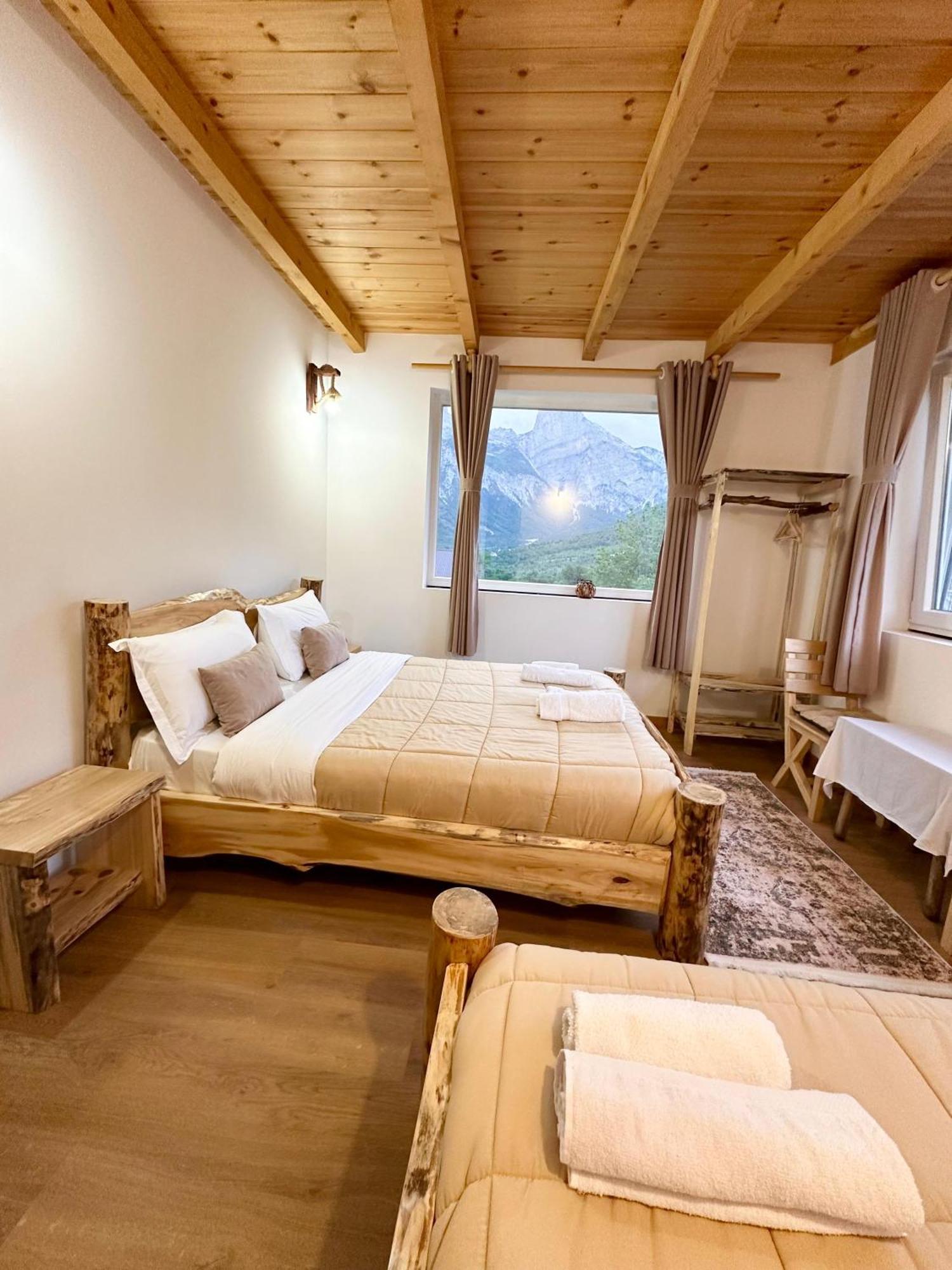 Guesthouse Dritan Tethorja Theth Ngoại thất bức ảnh