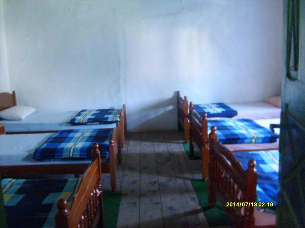 Guesthouse Dritan Tethorja Theth Ngoại thất bức ảnh